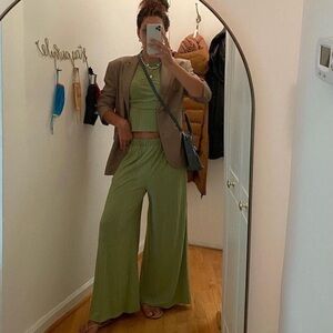 Callahan Bo Pant in Basil Green Wide Leg Size XS